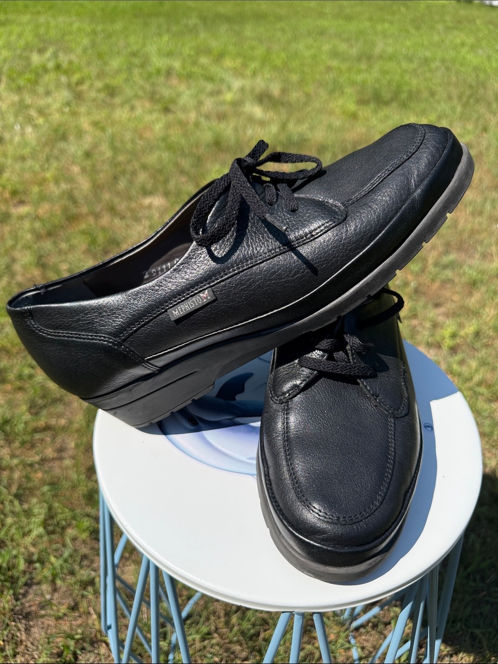 Mephisto Women's Black Leather Lace-Up Comfort Loafer